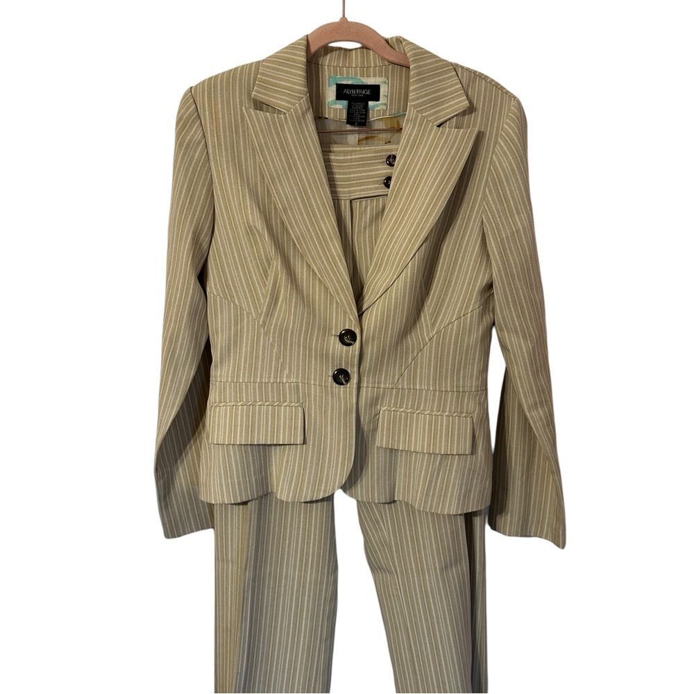 Alyn Paige New York Pinstripe Beige Dress Pants and Jacket Suit Sz 8